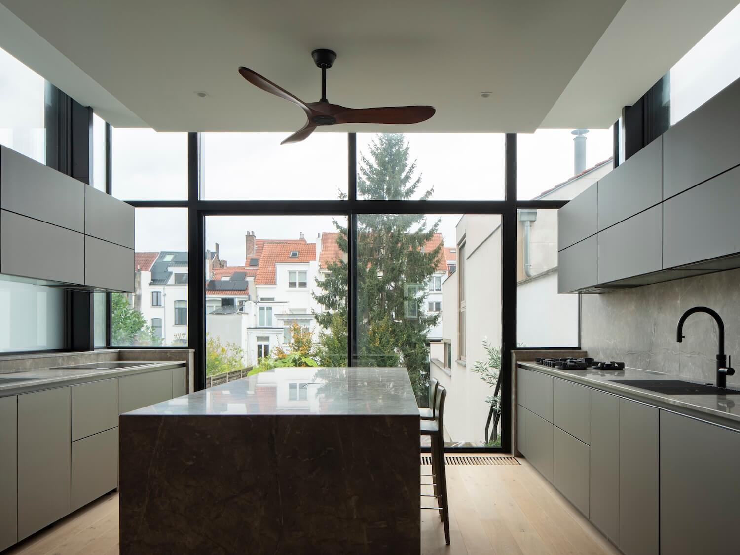 Saint-Gilles — cuisine sur mesure